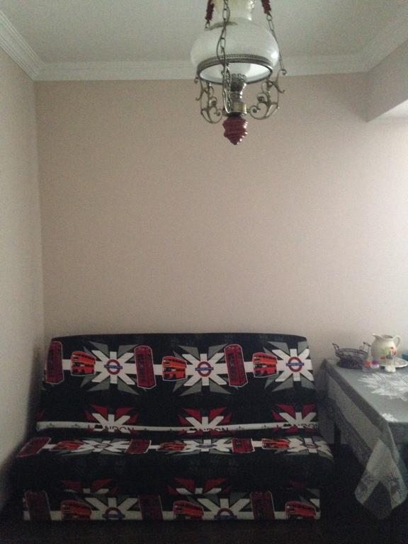 Apartamento Cheap And Chic Batumi Exterior foto